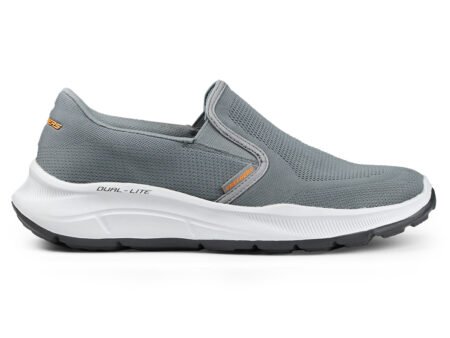 232516-CHAR,SKECHERS MEN De hombre Relaxed Fit: Equalizer 5.0 – Grand Legacy